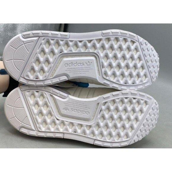 NWT Adidas  NMD V3 White Mesh Sneakers Sz 8 - Picture 5 of 7